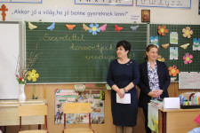 Kép szöveg